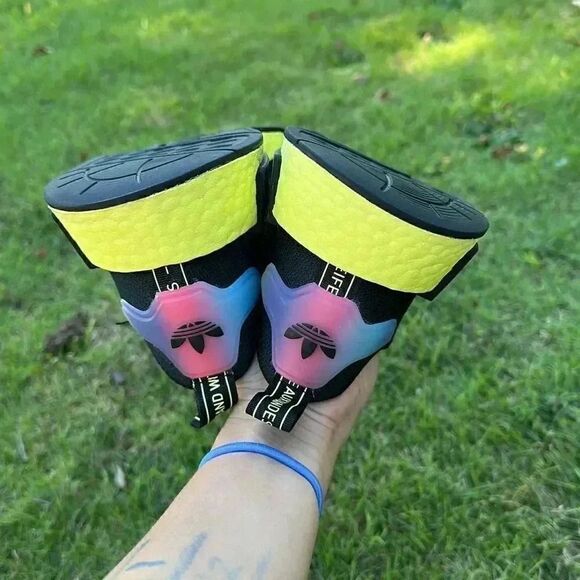 Adidas NMD R1 Core Black Pulse Yellow Blue Boost Shoes - Picture 8 of 11